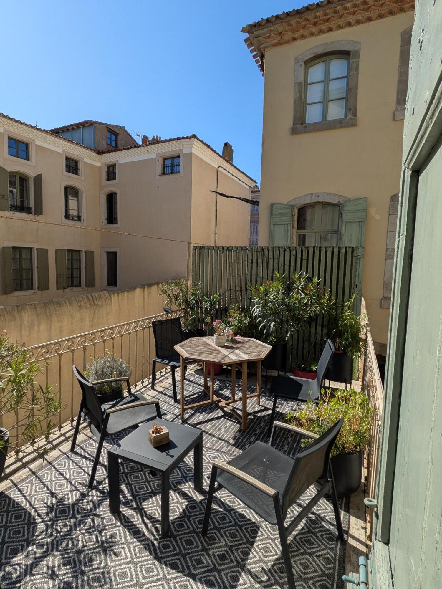 CARCASSONNE HISTORIC DUPLEX 4 star air conditioned APARTEMENT d`ÉGLANTINE Carcassonne Extérieur photo